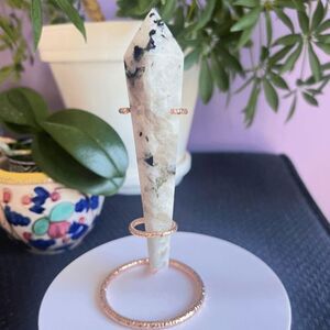 Moonstone Crystal Meditation Wand with Stand (8)‎